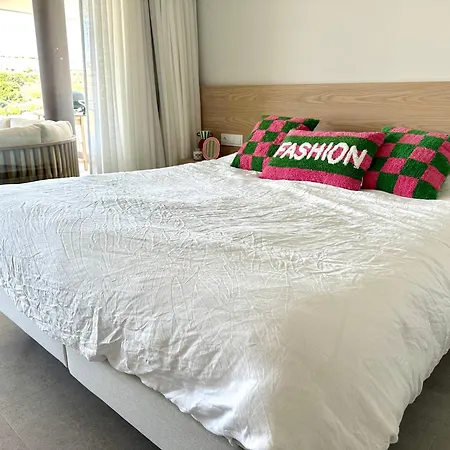 Stylish 3-bedroom In Azahar De Appartamento Estepona