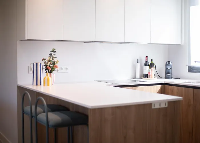 Stylish 3-bedroom In Azahar De Lägenhet *