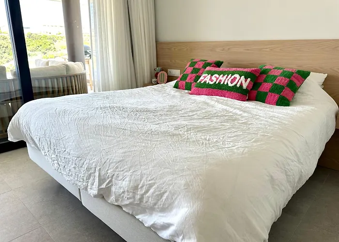 Stylish 3-bedroom In Azahar De Lägenhet Estepona