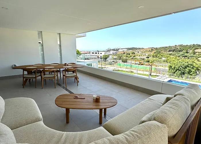 Appartamento Stylish 3-bedroom In Azahar De *